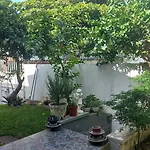 Casa Flor Blanca